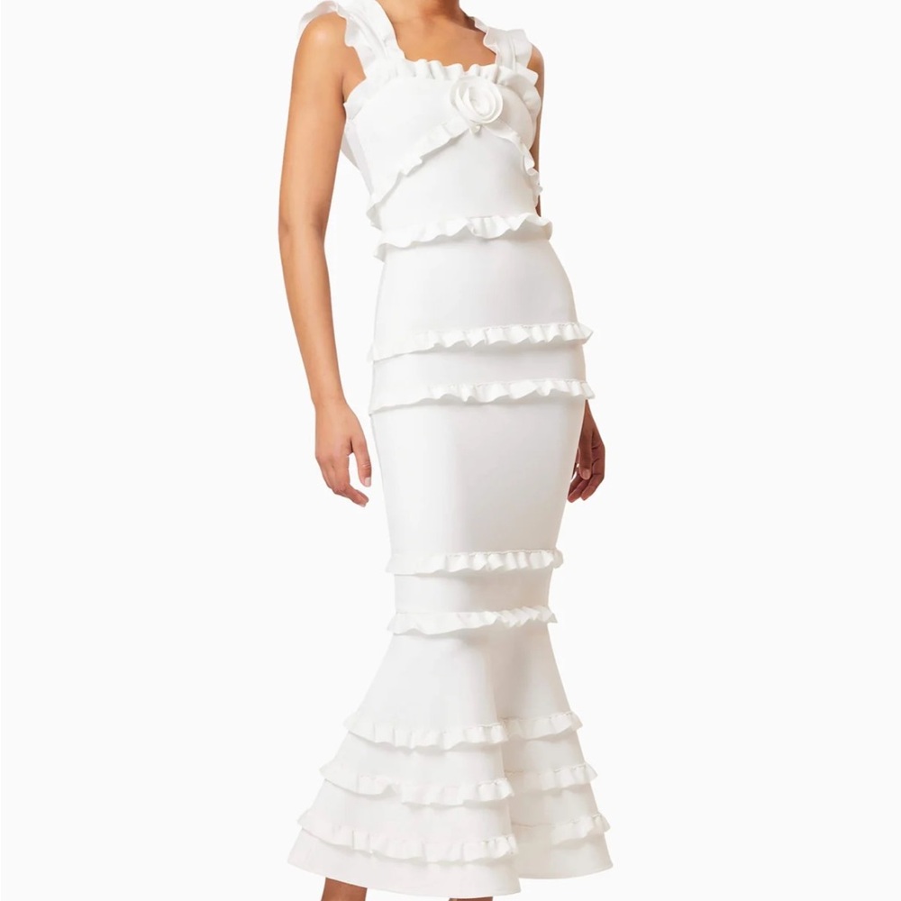 Elliatt White Layered Midi Dress
